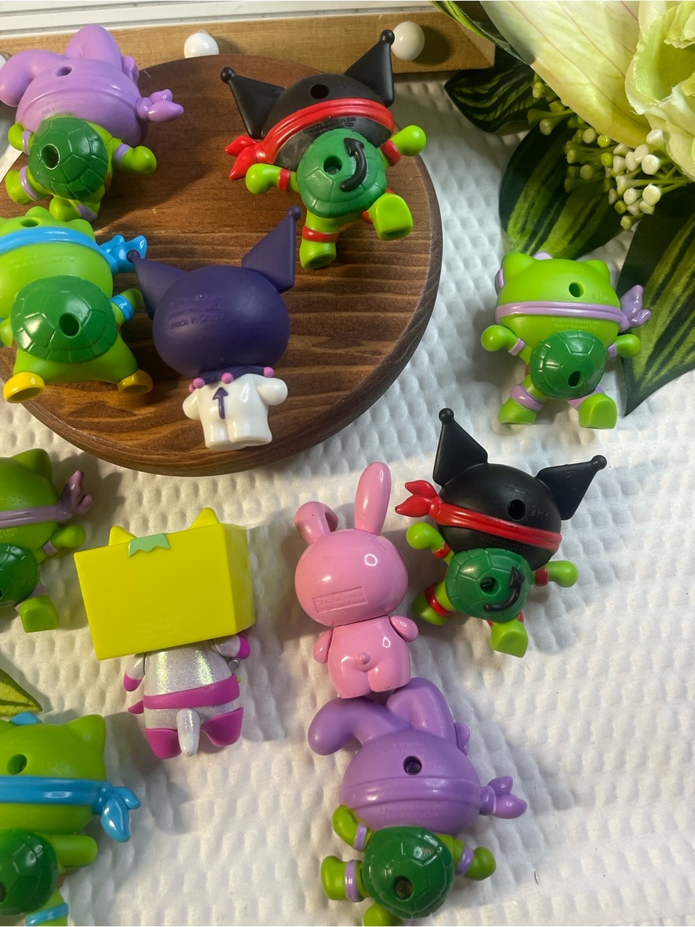 Sanrio TMNT Hello Kitty Figure Lot Kuromi My Melody Ninja Turtles Toys More - Picture 5 of 6